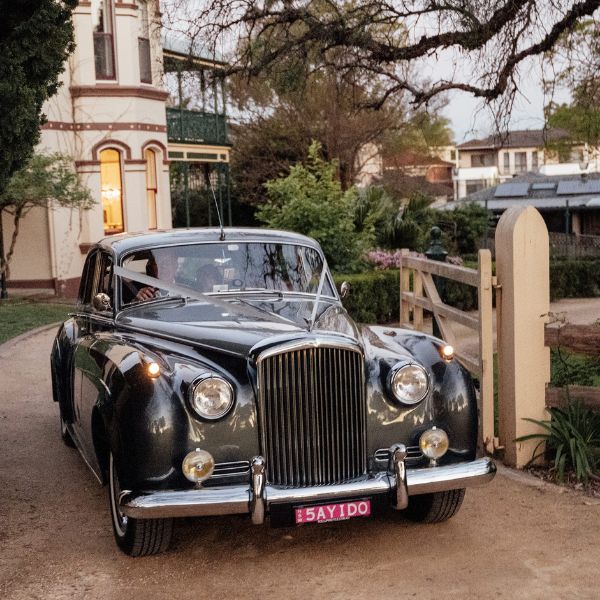 1957 Bentely classic wedding car owned by Roll Up In Style